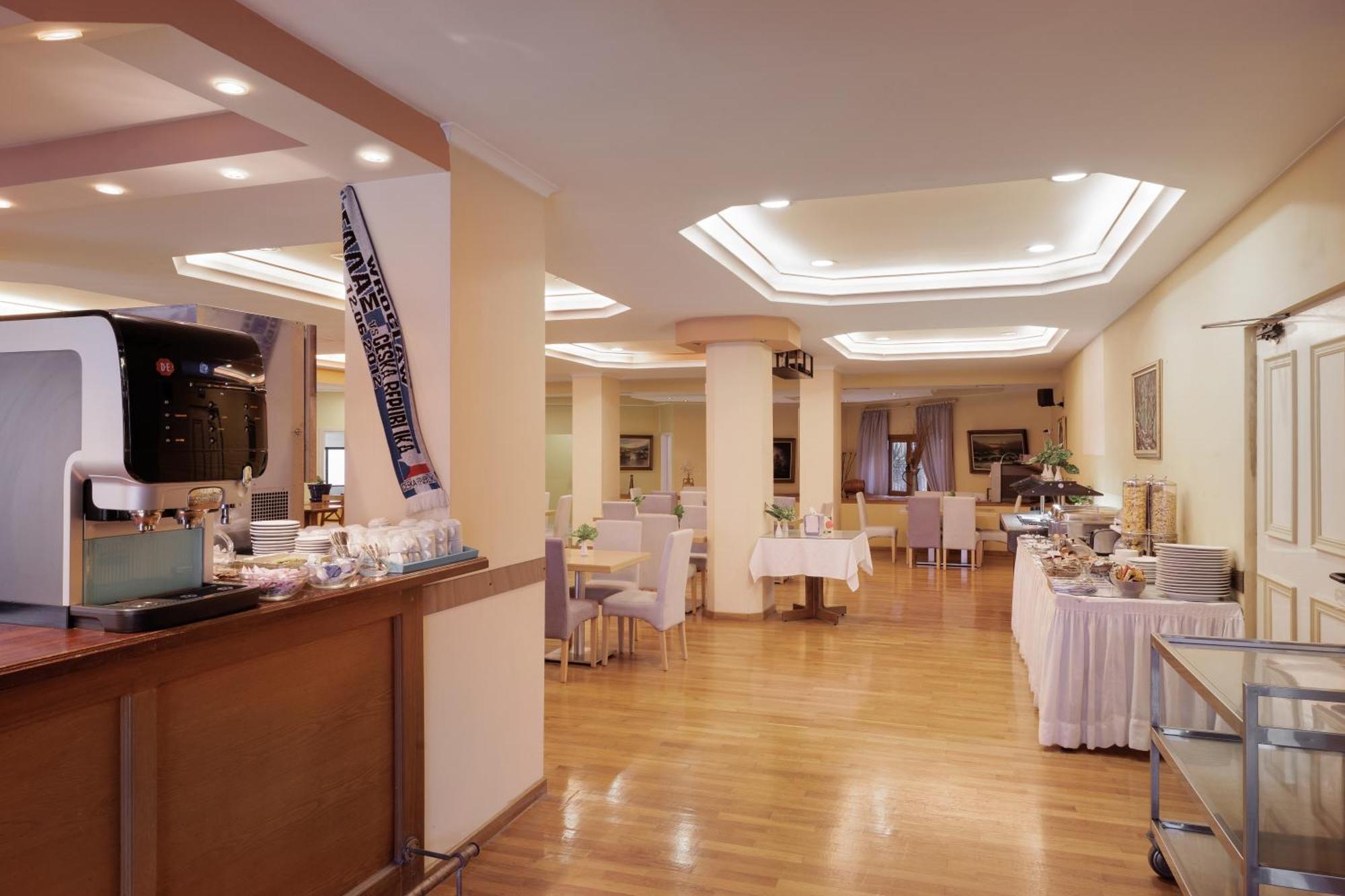 Louvre Hotel Gouvia